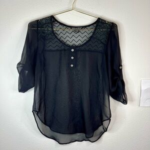 American Dream Women's XS Sheer Black 3/4 Sleeve Blouse Lace Chevron Tunic Top